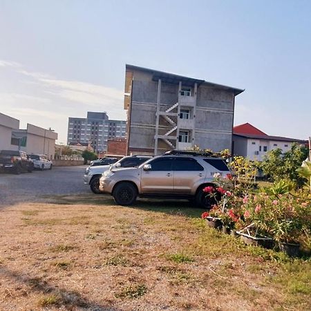 Tonwai Modern Place Phitsanulok Exterior foto
