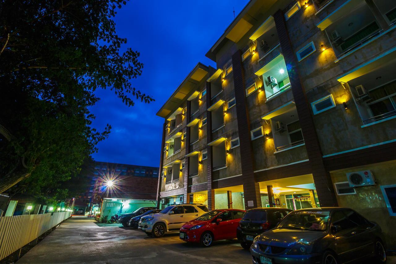 Tonwai Modern Place Phitsanulok Exterior foto