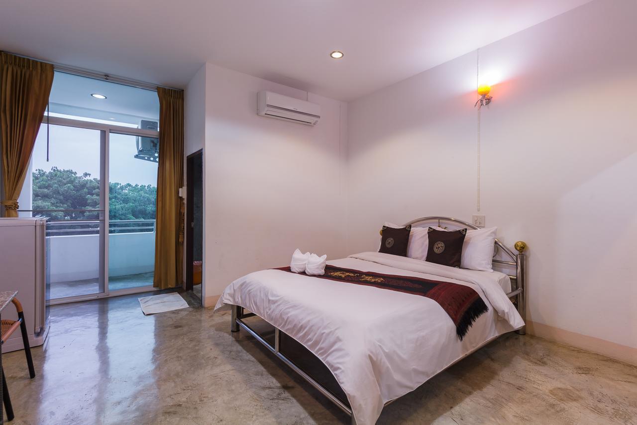 Tonwai Modern Place Phitsanulok Exterior foto