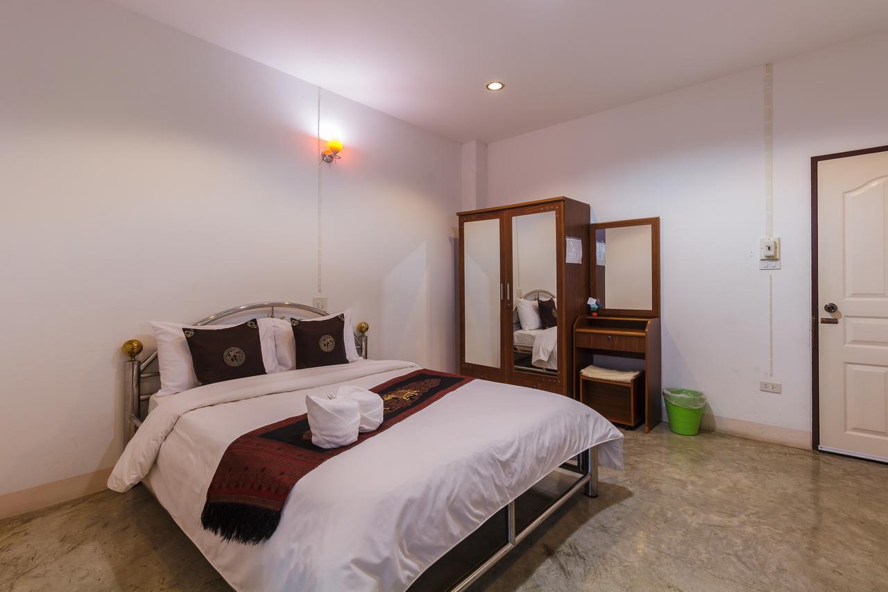 Tonwai Modern Place Phitsanulok Exterior foto
